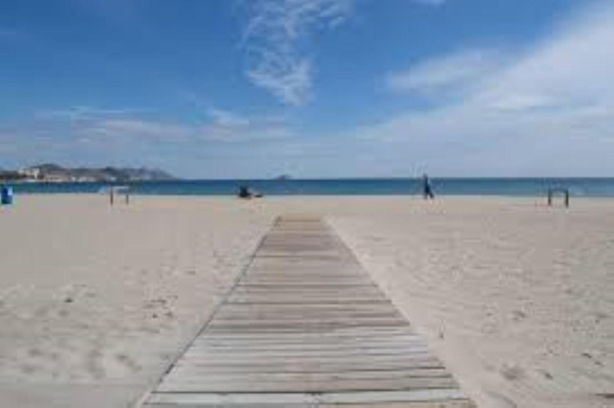 Vive La Vila Cozy Apartment By The Beach Villajoyosa Eksteriør billede